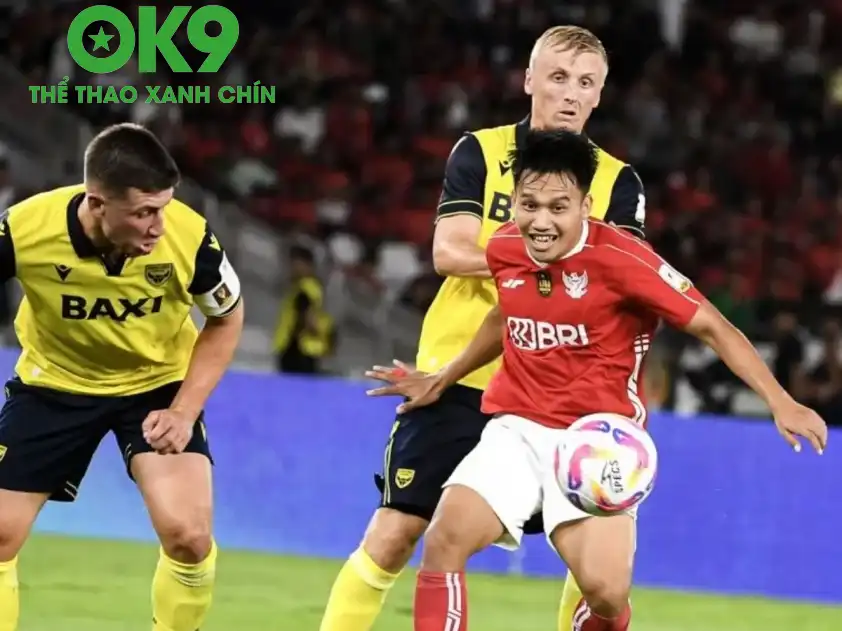 Liga 1 All Stars sẽ phải cố gắng nhiều hơn nữa sau thảm bại trước Oxford ở lượt trận mở màn (Ảnh: Apakabar) Liga 1 All Stars sẽ phải cố gắng nhiều hơn nữa sau thảm bại trước Oxford ở lượt trận mở màn (Ảnh: Apakabar)